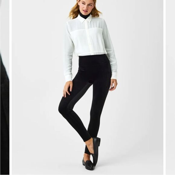 (Last call) EUC Spanx Velvet Leggings - Picture 1 of 7